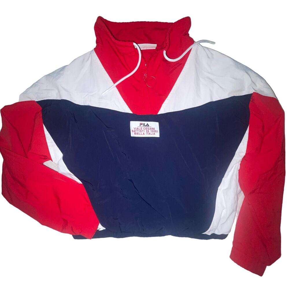 Fila’s 1/4 Zip Hooded‎ Cropped Windbreaker